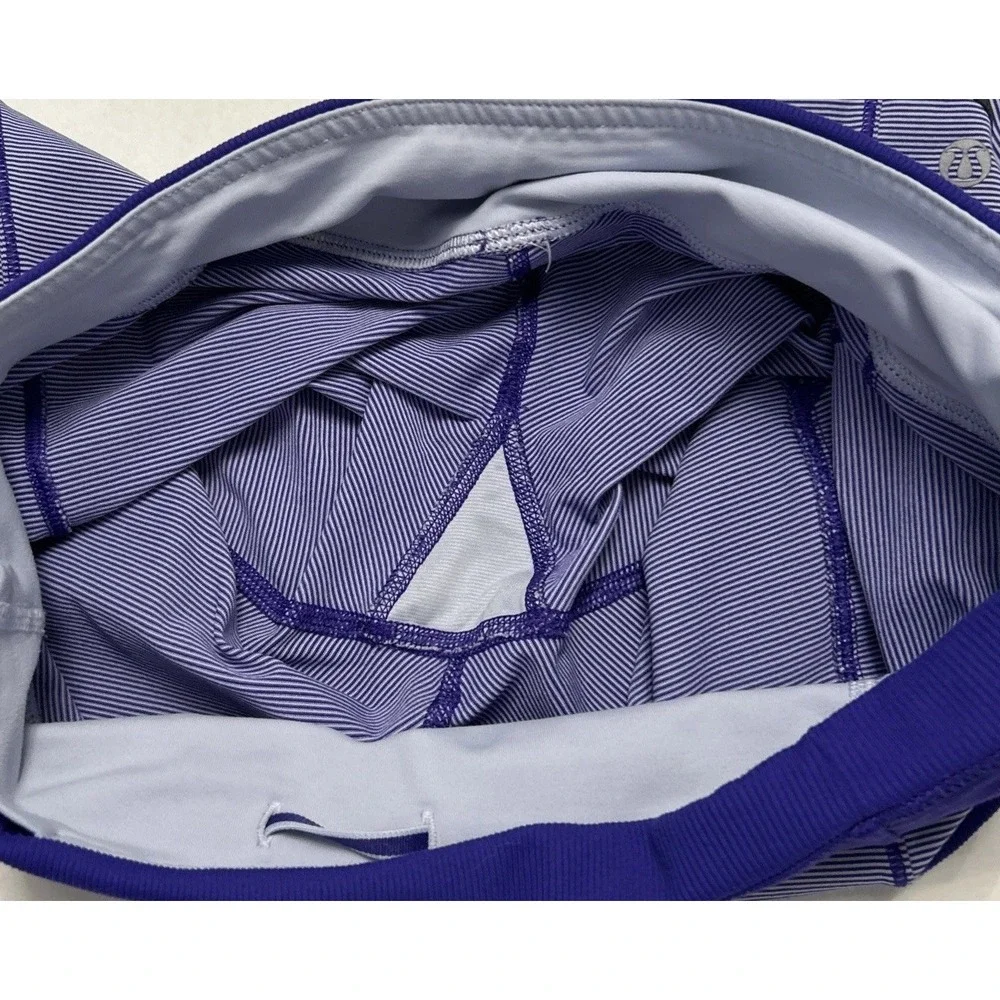 Lululemon Run For Fun Crop Bruised Berry Wee Stripe Sz 8 RARE Purple Pockets‎